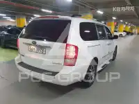 2014 KIA Carnival