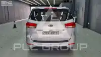 2014 KIA Carnival