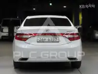 2014 Hyundai Grandeur