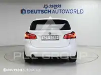 2015 BMW 218