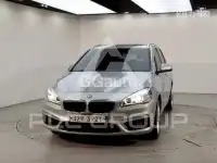 2015 BMW 218