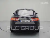 2015 Jaguar XF