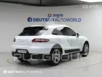 2015 Porsche MACAN