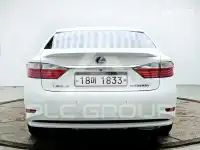 2015 Lexus ES