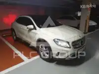 2015 Mercedes Benz GLA-Class