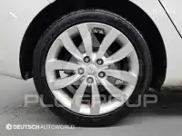 2015 KIA Carens