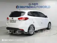 2015 KIA Carens