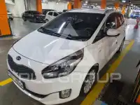 2015 KIA Carens