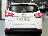 2015 KIA Carens