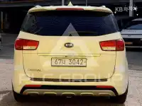 2015 KIA Carnival
