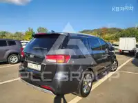 2015 KIA Carnival