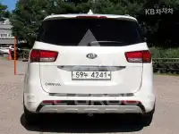2015 KIA Carnival