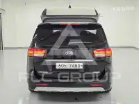 2015 KIA Carnival
