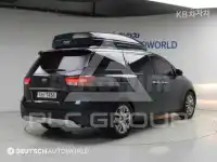 2015 KIA Carnival