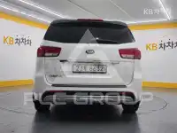 2015 KIA Carnival