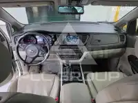 2015 KIA Carnival