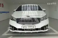 2015 KIA Carnival