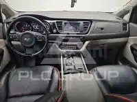 2015 KIA Carnival