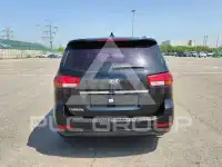 2015 KIA Carnival