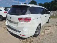 2015 KIA Carnival