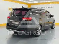 2015 KIA Carnival