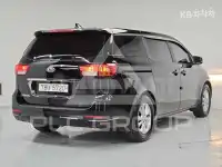 2015 KIA Carnival