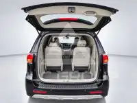 2015 KIA Carnival