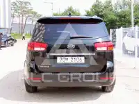 2015 KIA Carnival