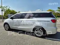 2015 KIA Carnival
