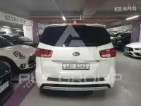 2015 KIA Carnival
