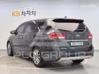 2015 KIA Carnival
