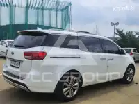 2015 KIA Carnival