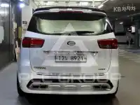 2015 KIA Carnival