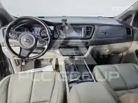 2015 KIA Carnival