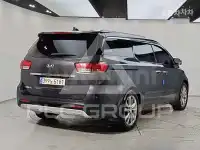 2015 KIA Carnival