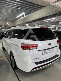 2015 KIA Carnival