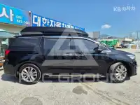 2015 KIA Carnival
