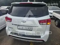 2015 KIA Carnival