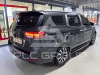 2015 KIA Carnival