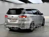 2015 KIA Carnival