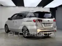 2015 KIA Carnival