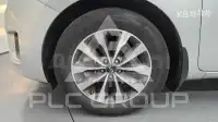 2015 KIA Carnival