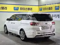 2015 KIA Carnival