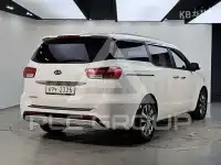 2015 KIA Carnival
