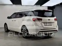 2015 KIA Carnival