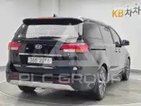 2015 KIA Carnival