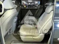 2015 KIA Carnival