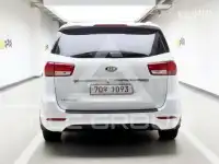 2015 KIA Carnival