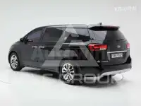 2015 KIA Carnival