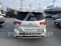 2015 KIA Carnival